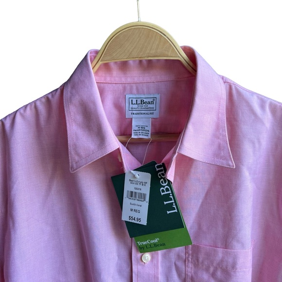 L.L. Bean Men's Wrinkle-Free Sunlit Coral Button-Down Shirt Short Sleeve M-Reg - Picture 3 of 12